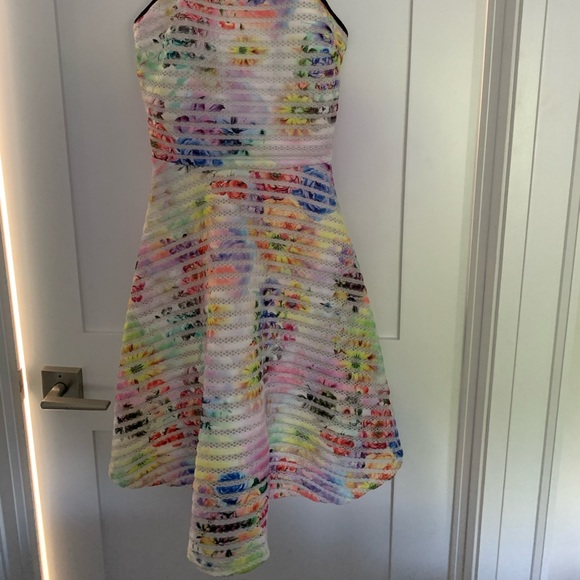 GUESS FLORAL DRESS - Picture 5 of 5